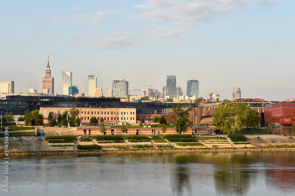 Fototapeta premium panorama of warsaw and wisla 