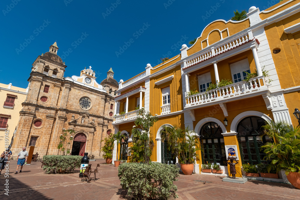 Fototapeta premium Cartagena das Indias, Bolivar, Colombia on February 13, 2018. Facades of houses and streets in the walled city.