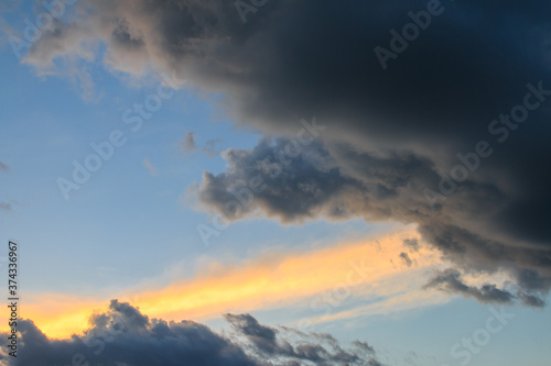 Obraz na płótnie beautiful colorful sky and cloud in twilight time background w salonie