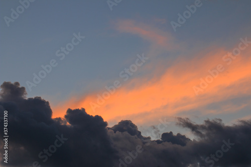 Obraz na płótnie beautiful colorful sky and cloud in twilight time background w salonie