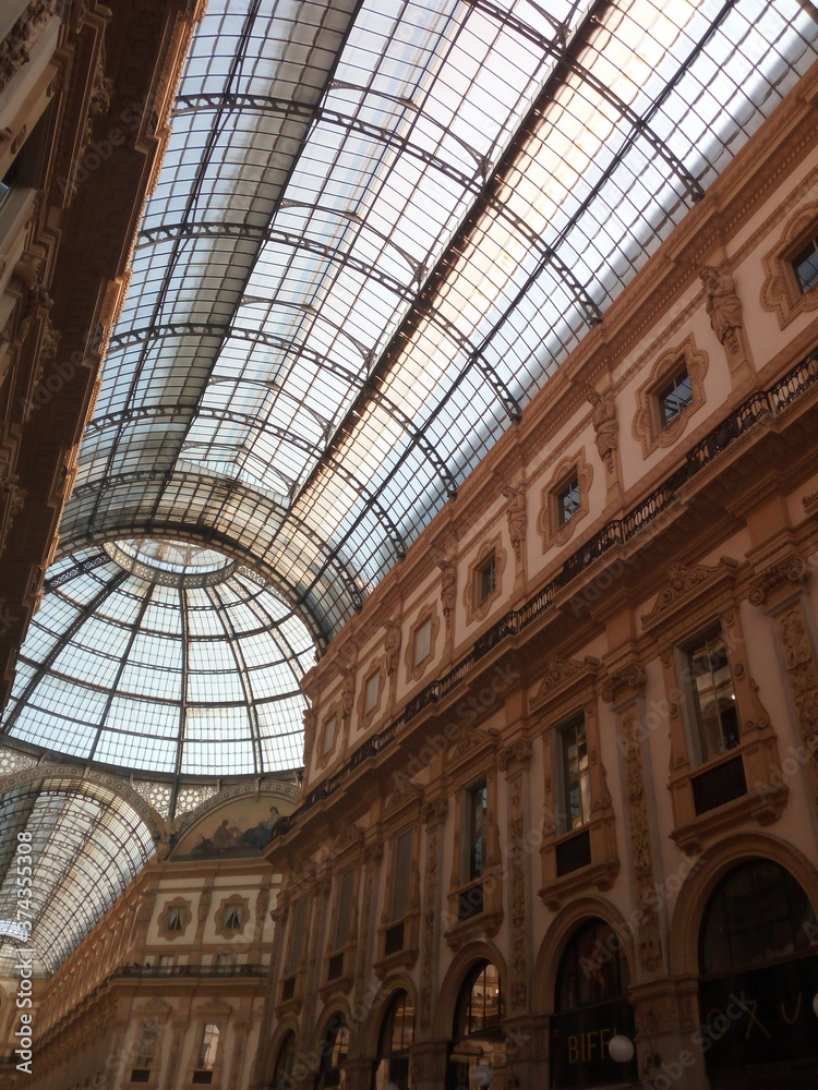 Galleria Vittorio Emanuele II Italy Milan