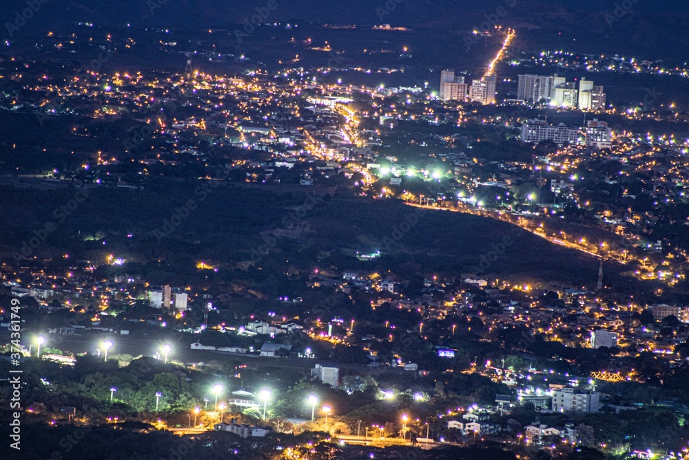 Obraz premium night view of the city
