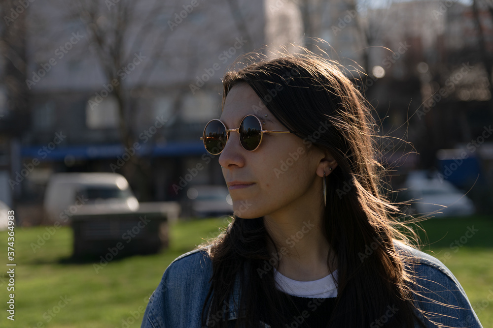Mujer de gafas Mujer de gafas