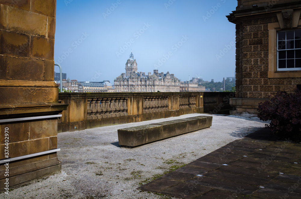 Fototapeta premium Edinburgh city top view, Scotland