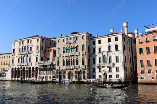 Venedig  Pal  ste Ufer des Canale Grande