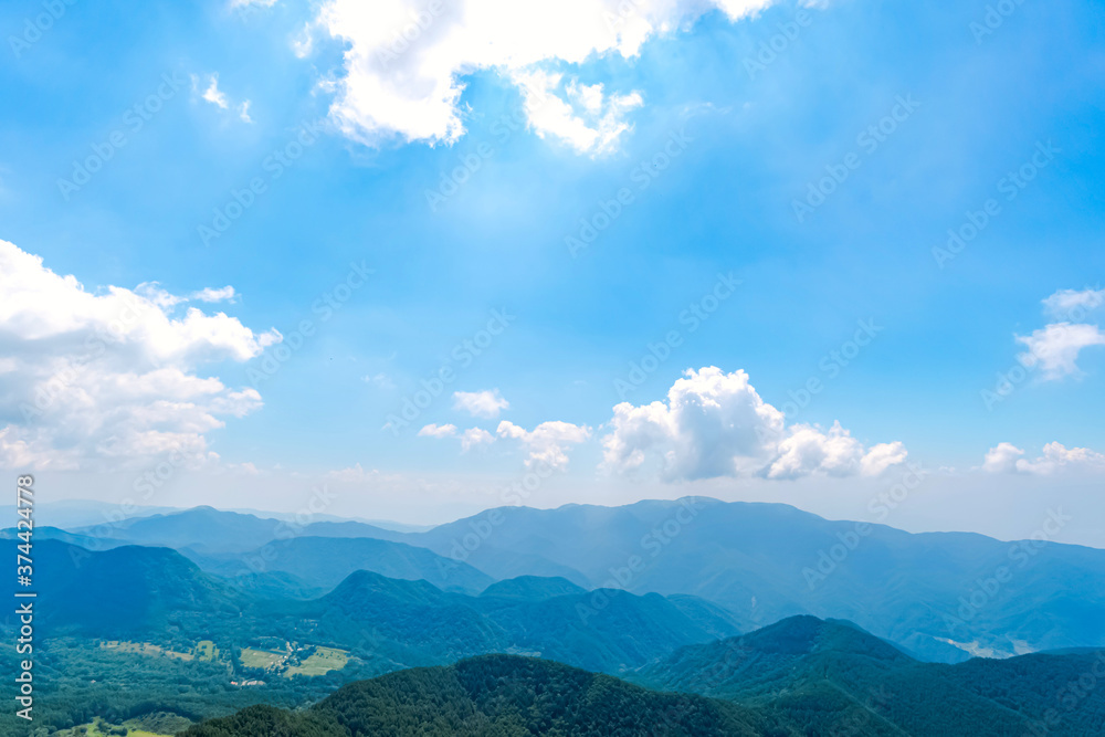 Obraz premium 【長野県 美ヶ原】雲上の景色が望める「王ヶ鼻」