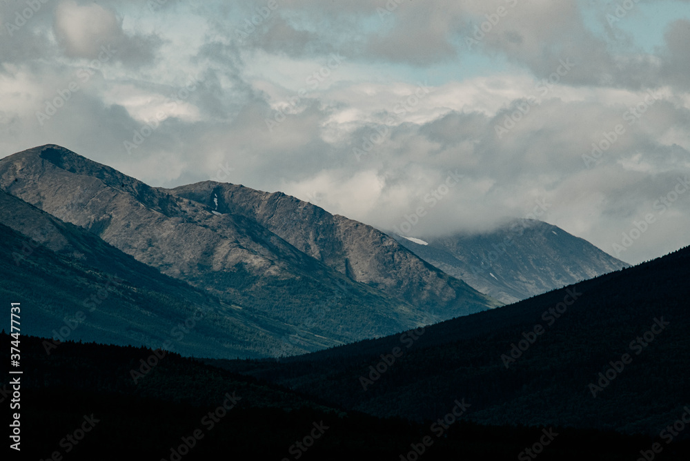 Fototapeta premium mountains and clouds