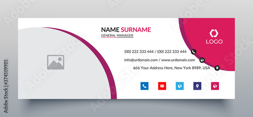 Email signature template with an author photo place modern layout