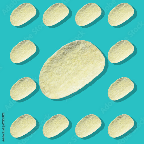 Seamless Pattern of chips on a blue background © Fotostockerspb