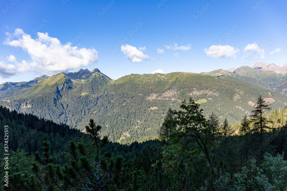Panorama cime di montagna