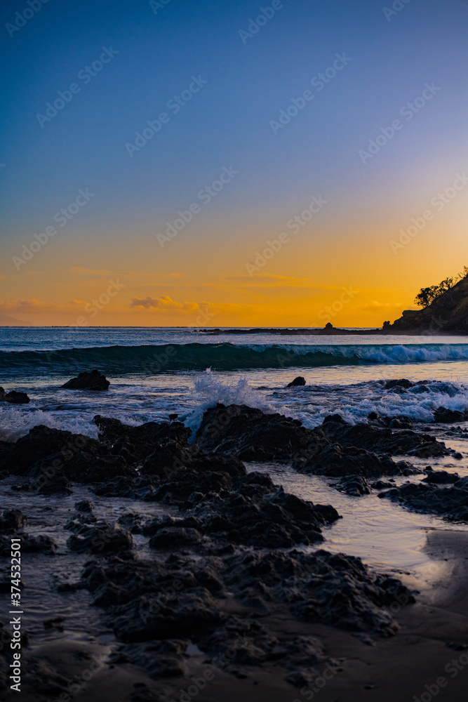 Fototapeta premium sunset over the sea