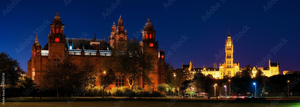 Glasgow University at night