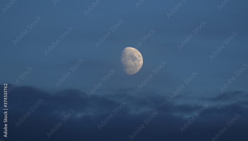 growing moon on 10 lunar day august 28, 2020 growing moon on 10 lunar day august 28, 2020