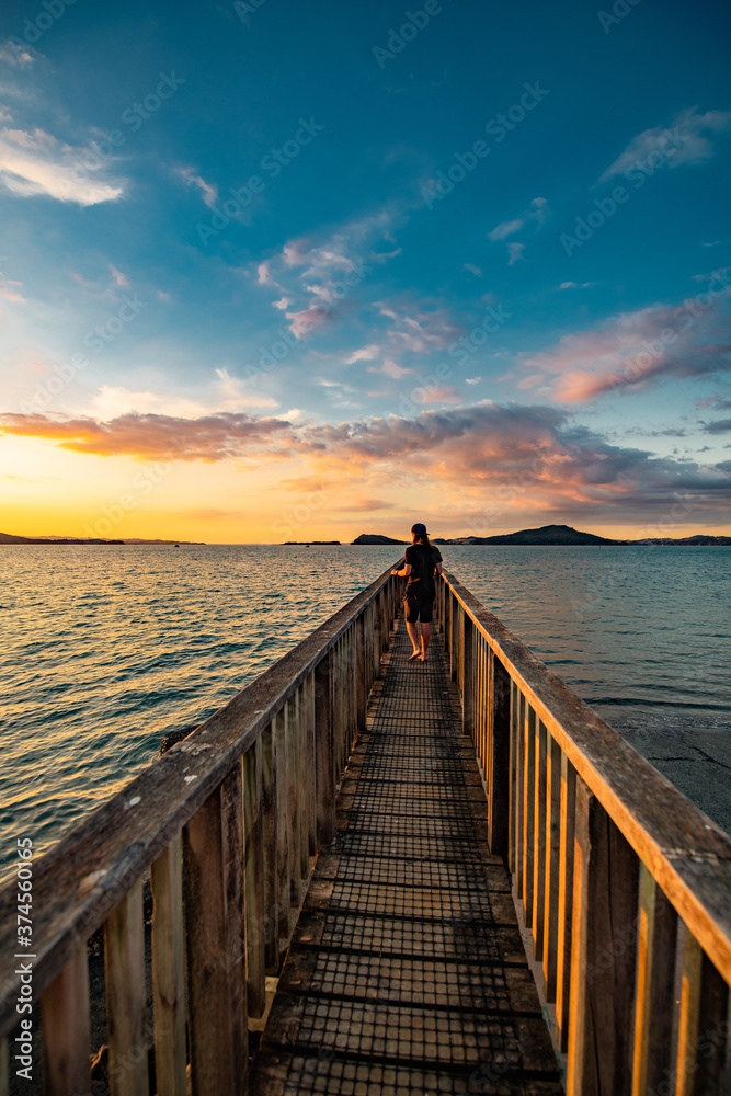 Fototapeta premium sunset on the pier