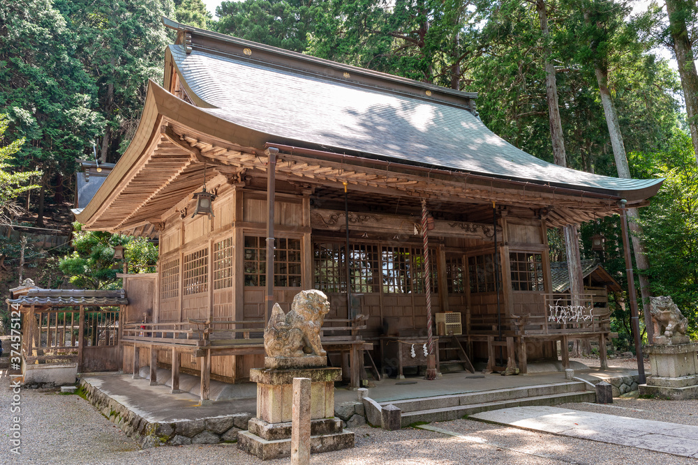 Main building of Isobe shrine in Tamba city, Hyogo, Japan Main building of Isobe shrine in Tamba city, Hyogo, Japan