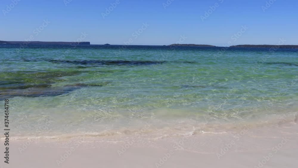 Zoom in to waves of Hyams beach to Pacific horizon in Jervis Bay as 4k.
Zoom in to waves of Hyams beach to Pacific horizon in Jervis Bay as 4k.