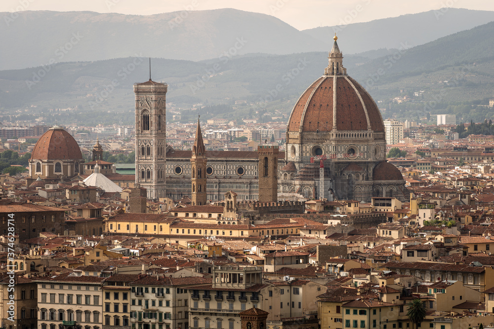 Cityscape of Florence with the Cathedral, Santa Maria del Fiore and the bell tower of Giotto (Campanile). UNESCO world heritage site, Tuscany, Italy, Europe