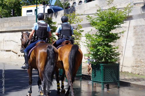 Gendarmes de la garde nationale à cheval