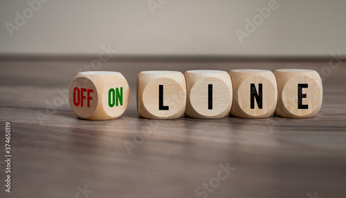 Tableau sur toile Cubes and dice with online and offline