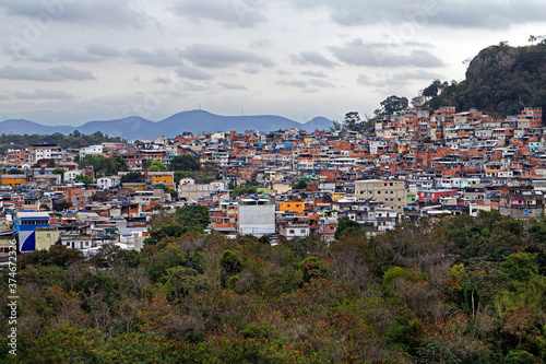 Favela in Rio de Janeiro, Brazil © Wagner Campelo
