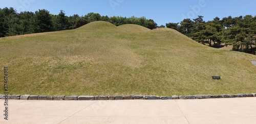 Royal Tomb of King Muryeong photo