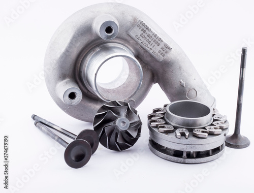 AUTO SPARE PARTS TURBO CHARGE