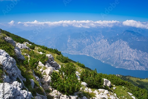 Photography Panoramic view of Garda Lake from Altissimo Mount in a sunny day in spring