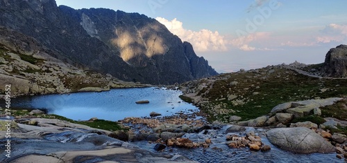 Fototapeta Naklejka Na Ścianę i Meble -  view of the mountains