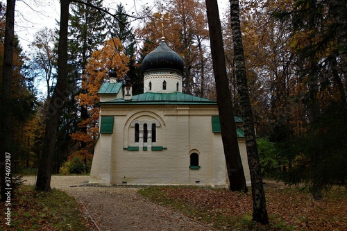 Small old Orthodox church. Moscow region. Russia. © Сергей Коваленко