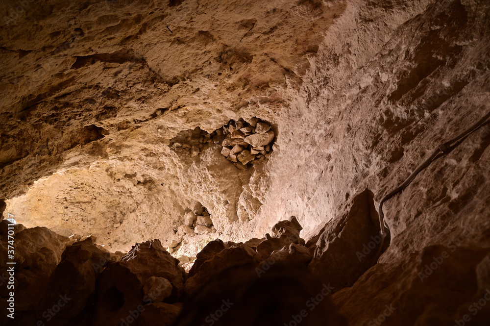 Obraz premium limestone cave system geology nature reserve