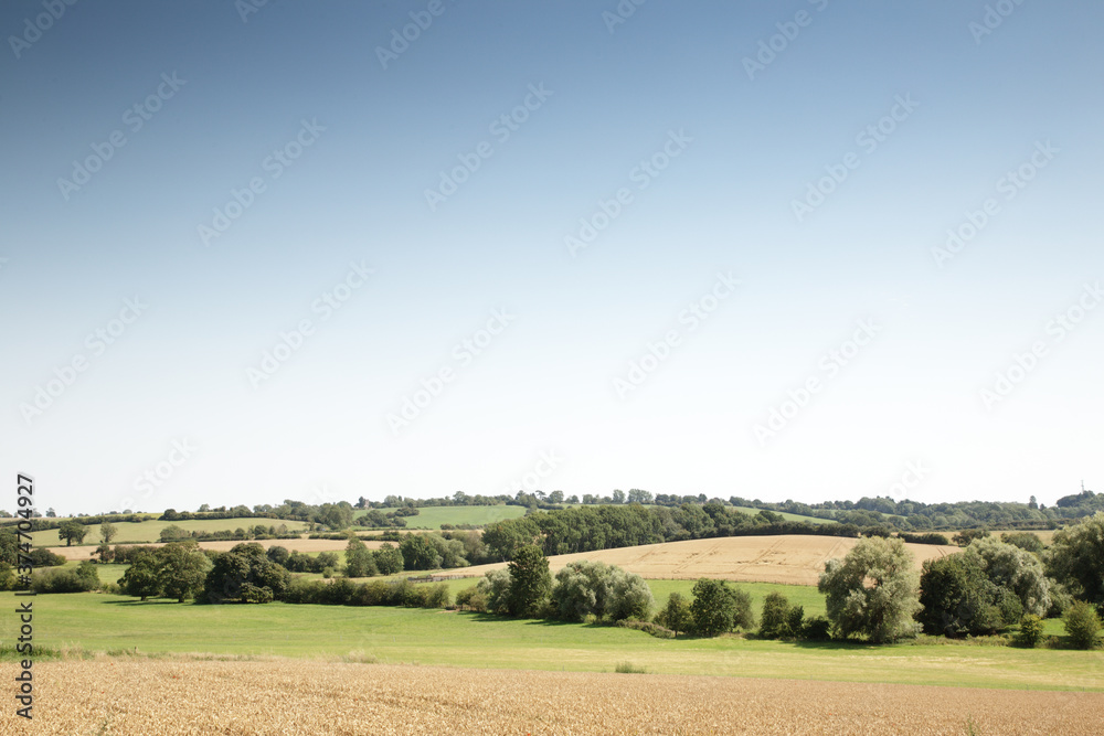 countryside of oxfordshire england