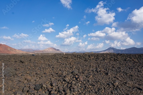 Paisajes de montañas volcánicas en Lanzarote 