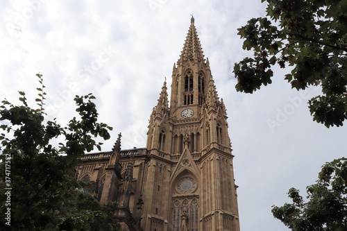 La cathédrale du bon pasteur dans Saint Sébastien vue de l'extérieur, ville de Saint Sébastien, Espagne