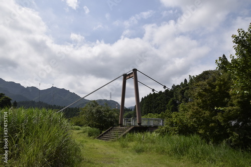 吊り橋 © sirpirka