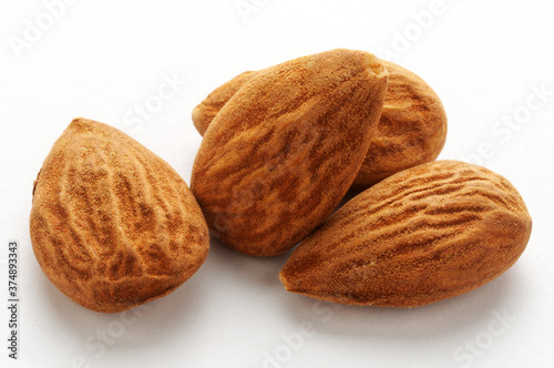 Mandorle sgusciate ft0208_9978 Almendras peladas Migdale decojite Shelled almonds  photo