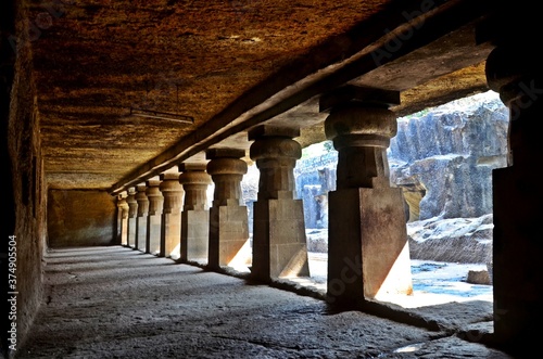 jogeshwari caves photo