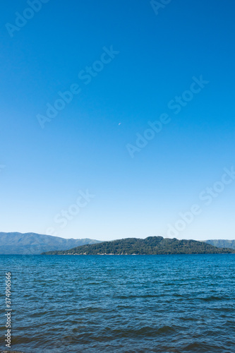 青い静かな湖 屈斜路湖 