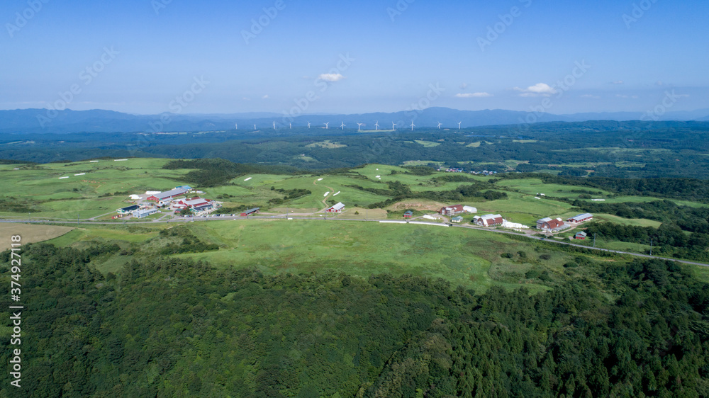 《秋田県にかほ市》にかほ高原の空撮