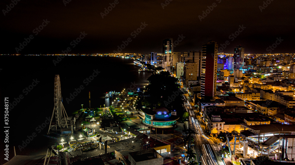 Fototapeta premium La perla noche