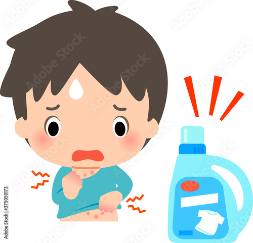 洗濯洗剤で肌がかぶれた若い男性