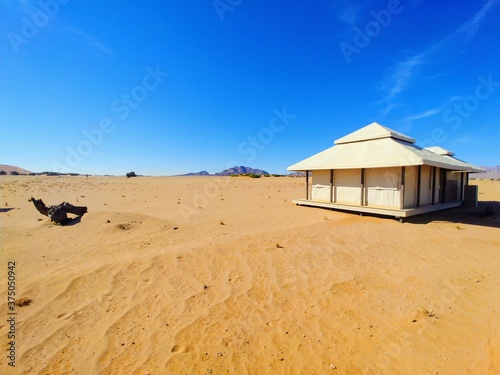 House in the desert © 다영 김