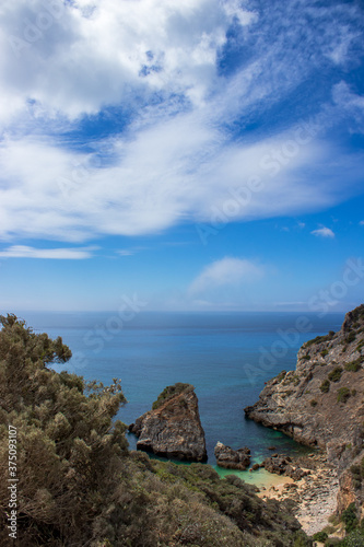 view of the coast of the sea © Artur Gomes