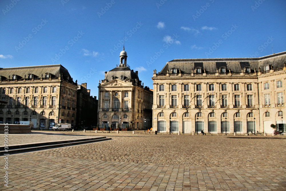 Obraz premium A view of Bordeaux in France