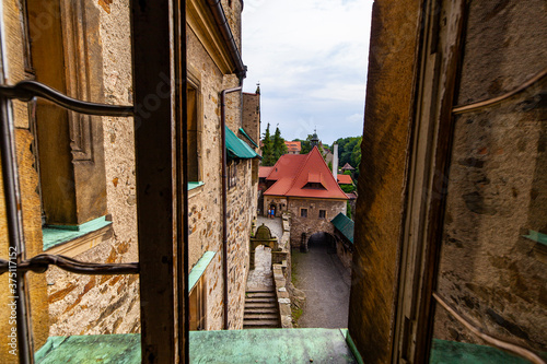 Fototapeta Zamek czocha pałac schody droga widok z okna