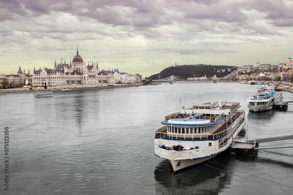 Obraz premium DANUBE