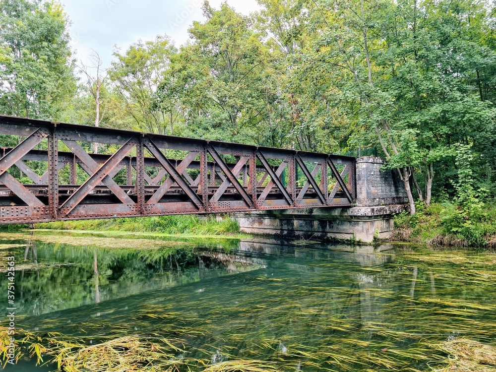 Fototapeta premium Pont et reflet