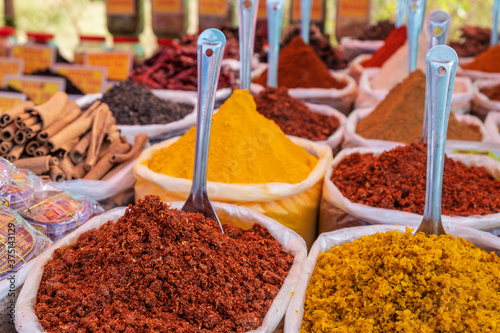 Canvas Print Close-Up Of Spices on a Market