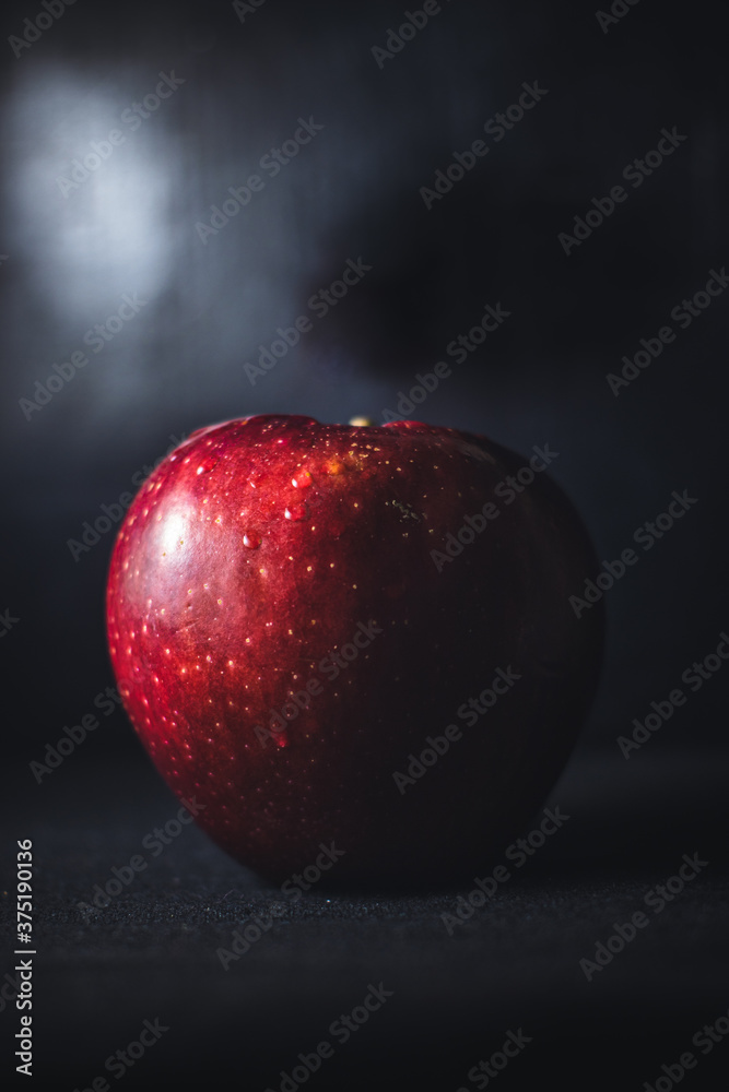 Manzana fresca recién lavada Manzana fresca recién lavada