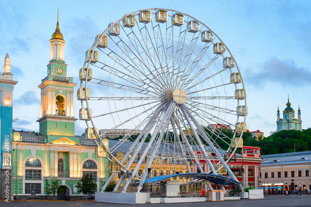 Ferris wheel twilight Kontraktova Kyiv