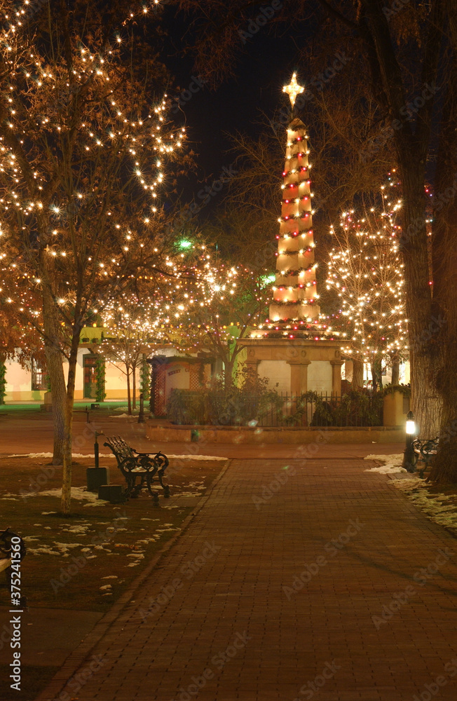 Fototapeta premium Santa Fe Plaza na Boże Narodzenie